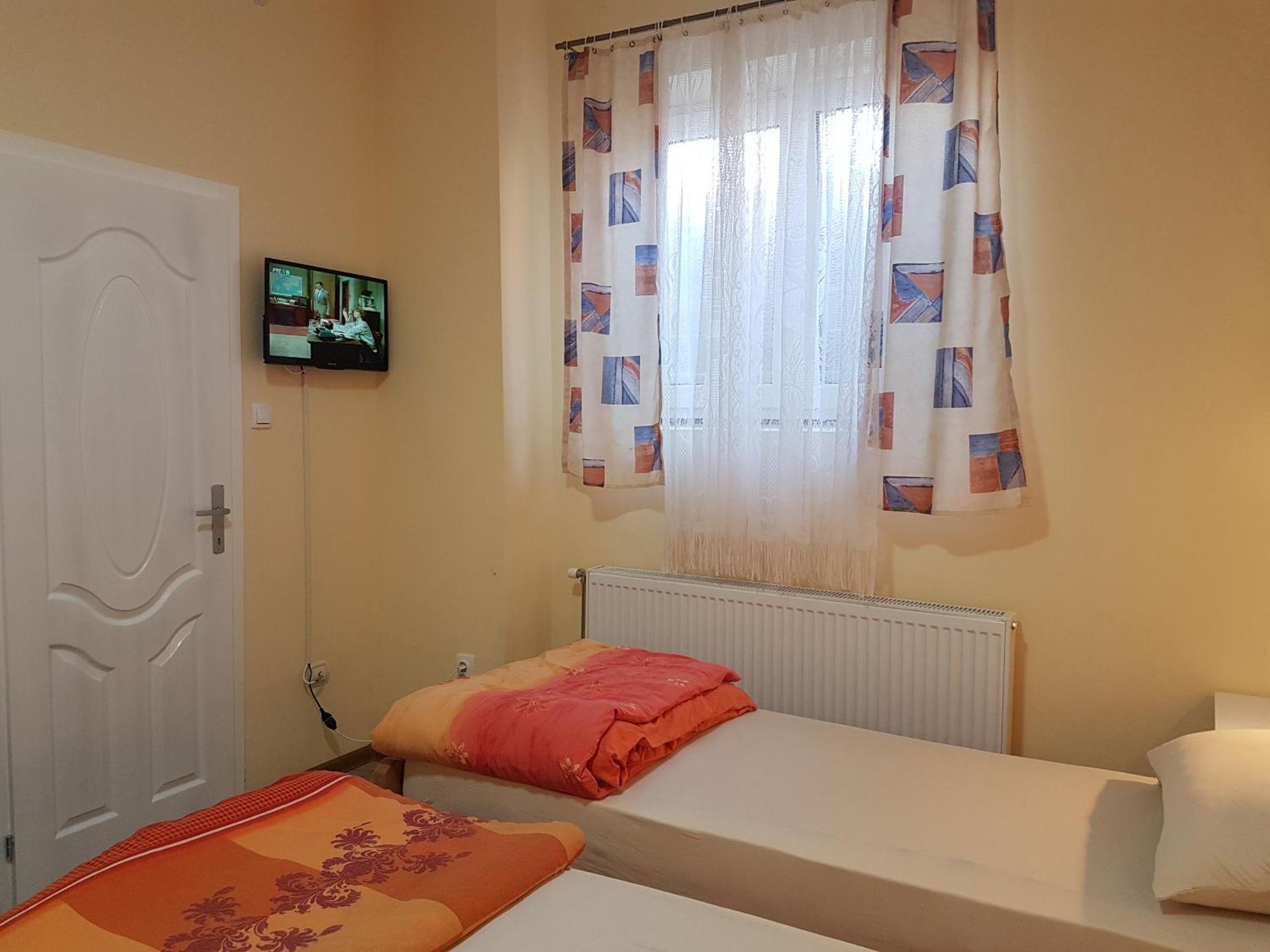 Hostel Beko Valjevo Quarto foto